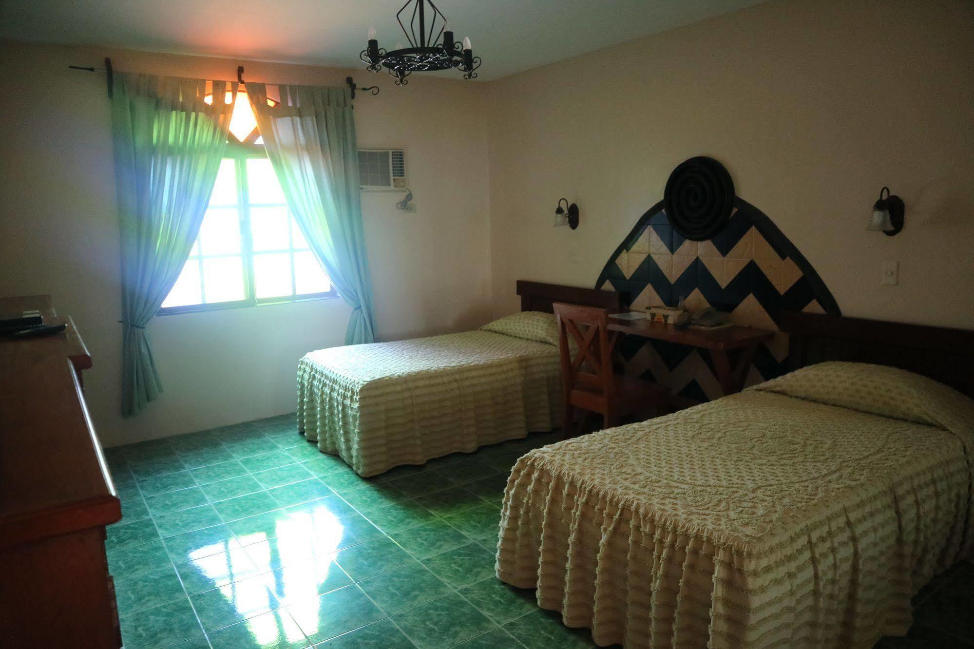 Casa La Granja Iloilo Exterior foto